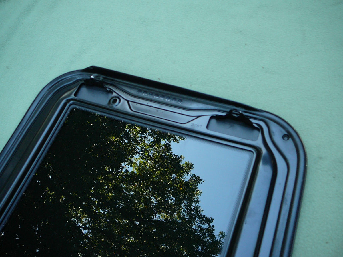 2017 - 2025 Mazda CX-5 OEM Sunroof Glass Panel BDTT-69-810 Free Shipping