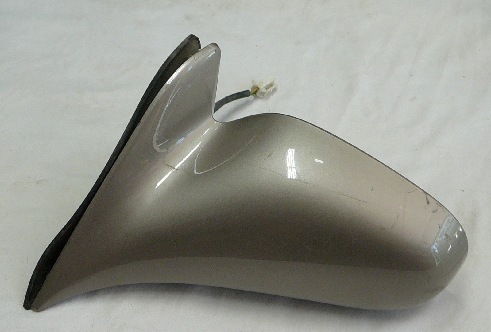 1998 - 2002 Toyota Corolla Passenger Right Side Power Mirror 87910-02190  B10