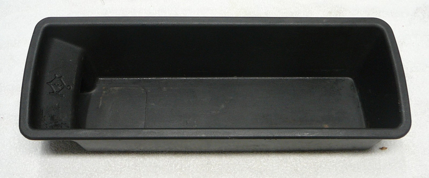 07 - 14 Yukon Tahoe Jack Access Rear Tray Black 15838413 183126556 R1
