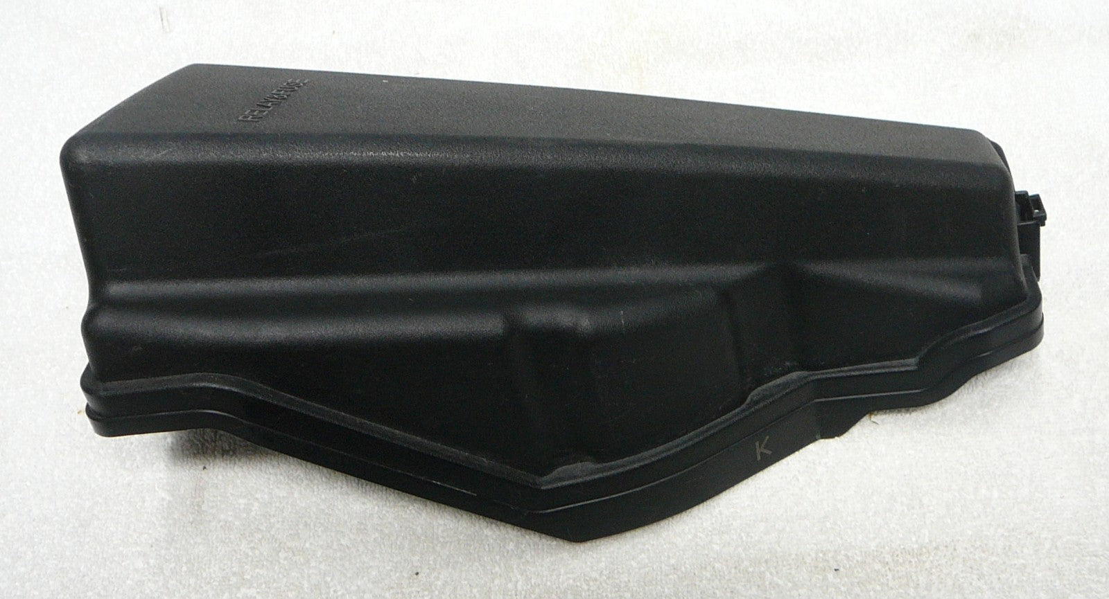 13 - 18 Toyota Avalon 12 - 15 Camry Fuse Relay Cover OEM 82662-06200  R1