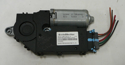 05 - 06 Avalanche Escalade Tahoe Yukon Sunroof Moon Roof Motor 15224754 OEM SM3