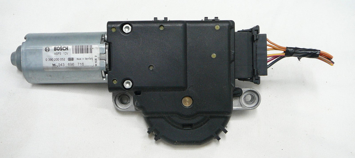 Durango Aspen Pacifica Caravan Sunroof Moon Roof Motor 68026590AA OEM SM3