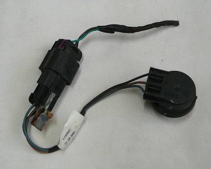 2008 - 2012 Chevy Malibu Socket Rear L or R Taillight Brake Plug 15943290 A11
