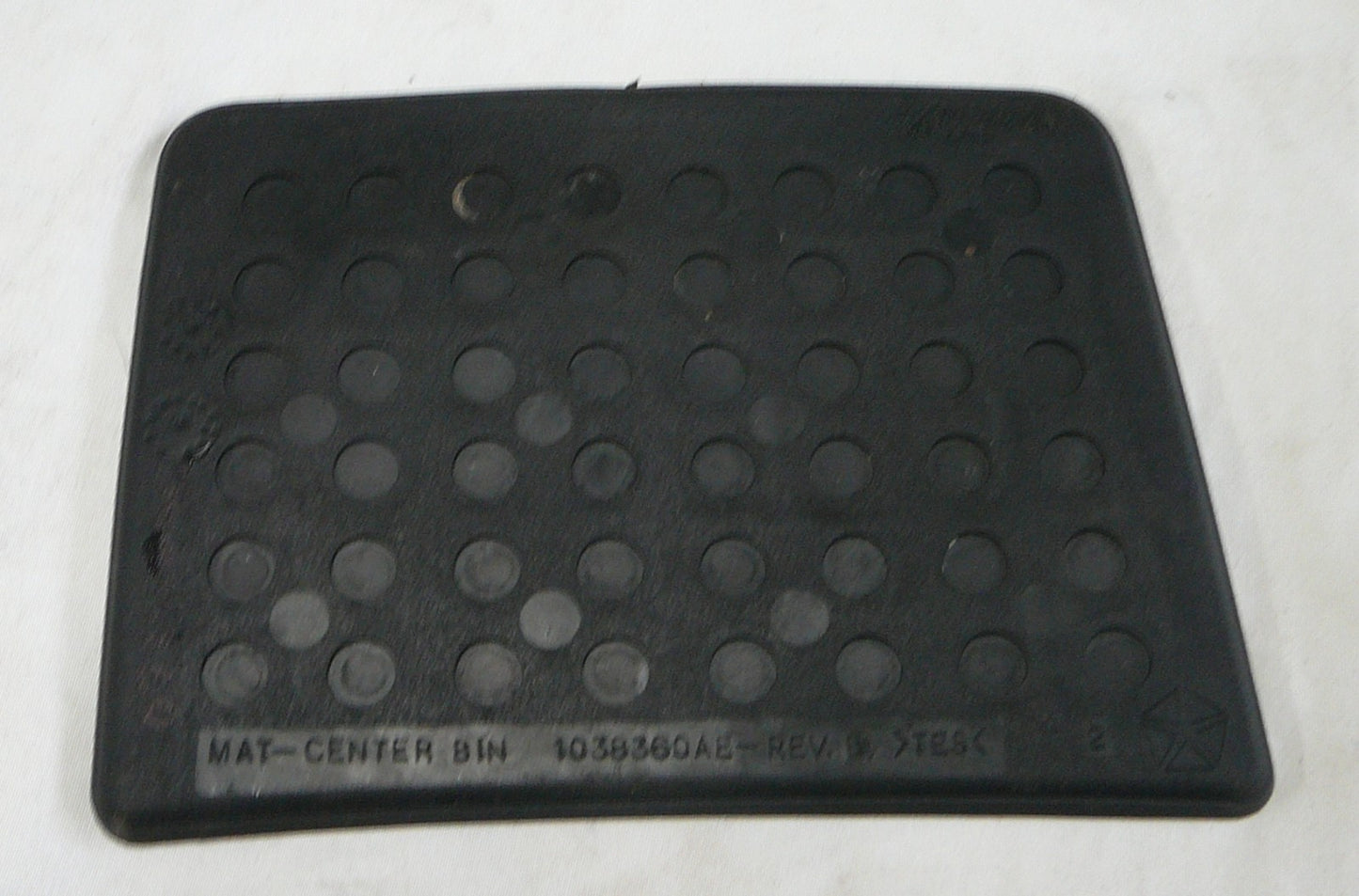 2004 - 2009 Dodge Durango OEM Console Tray Liner Rubber Mat 1038360AE   A20