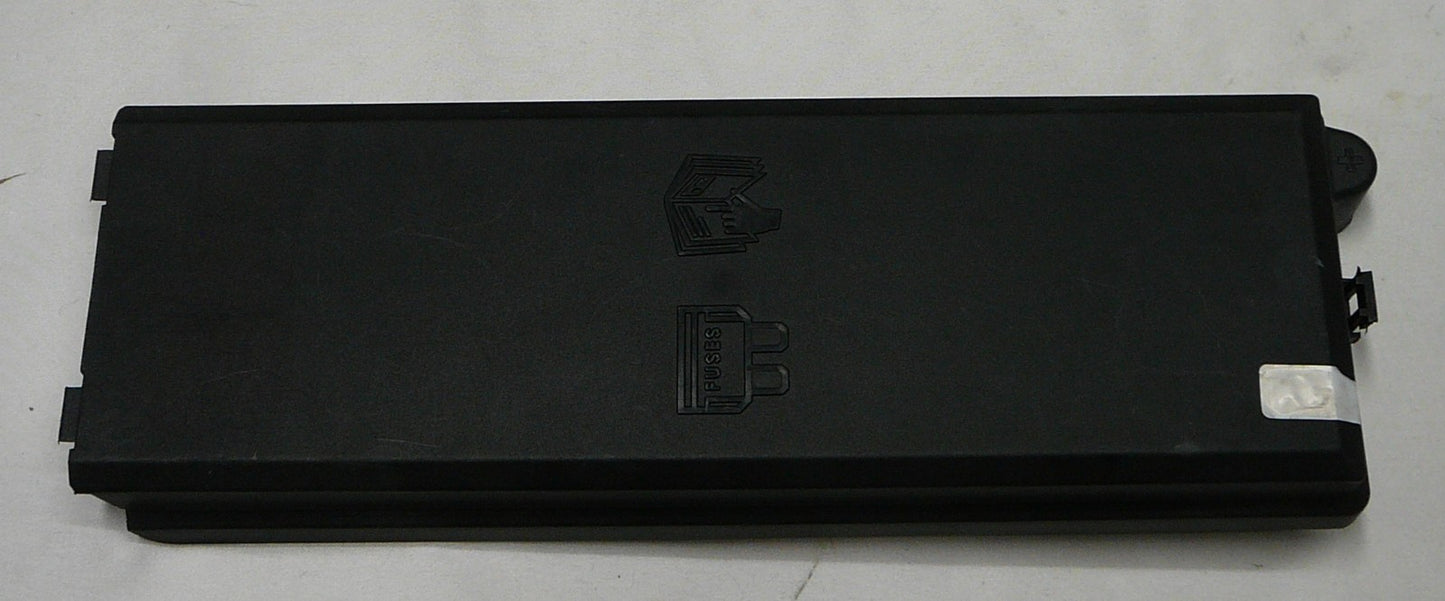 LR4 Range Rover Sport Engine Compartment Fuse Relay Cover OEM LR014265 R1