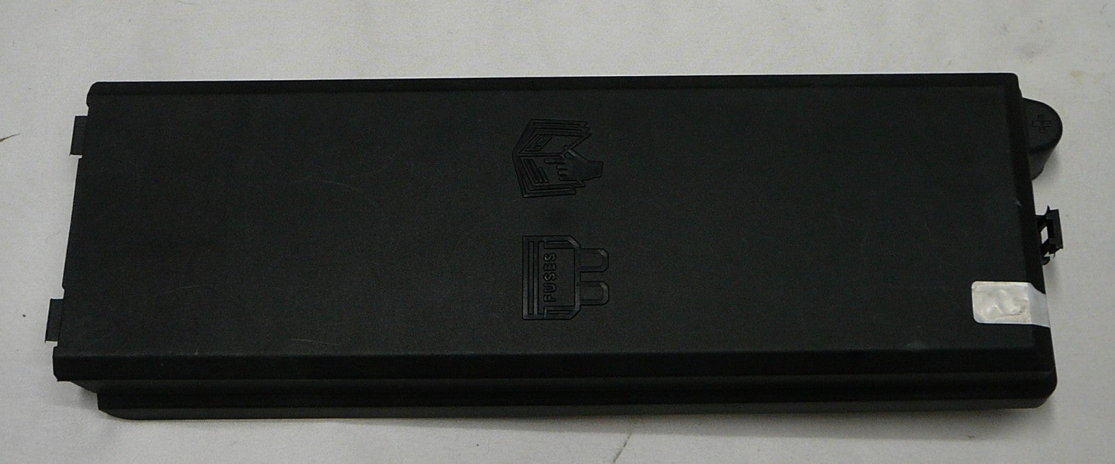 LR4 Range Rover Sport Engine Compartment Fuse Relay Cover OEM LR014265 R1