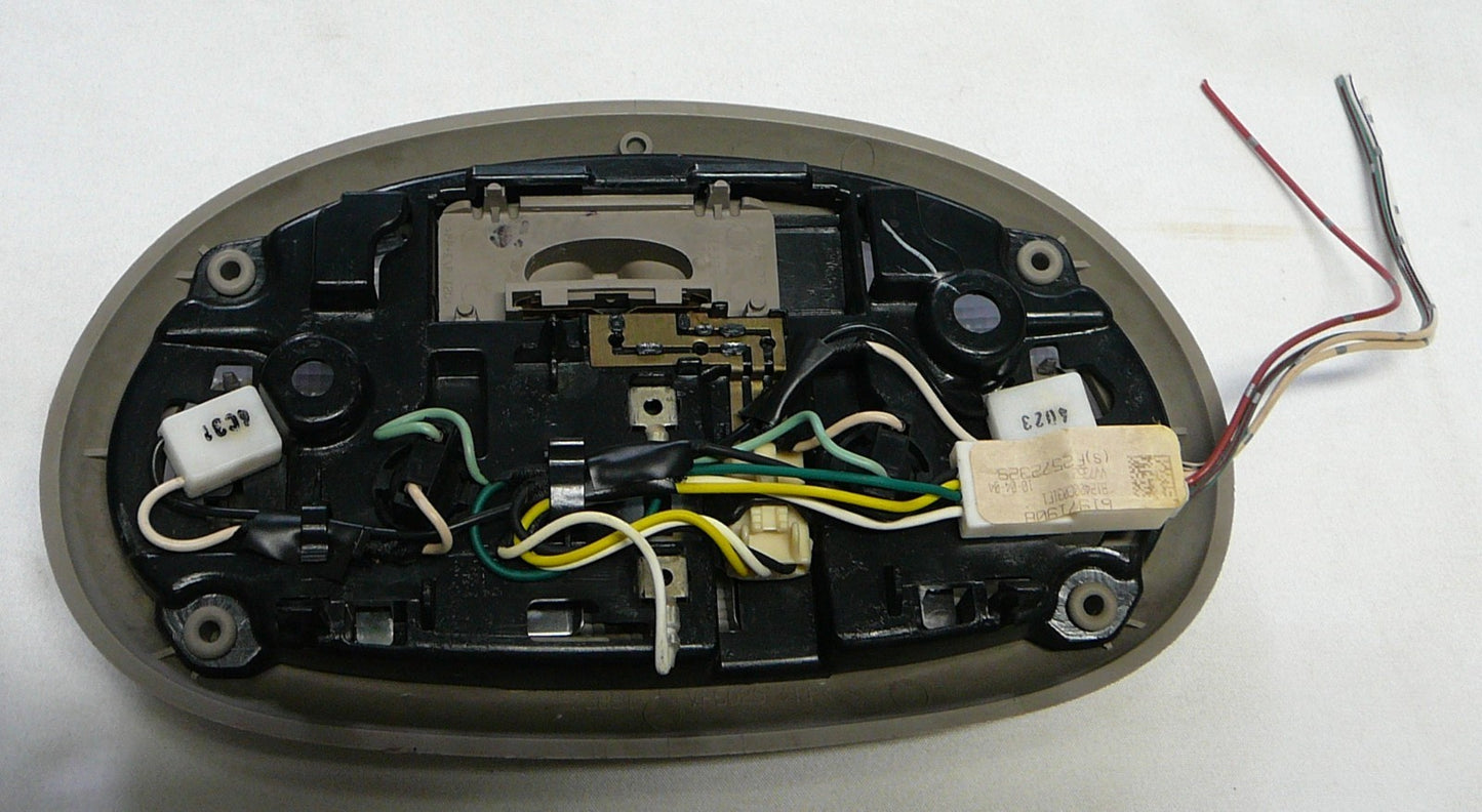 04 - 07 Toyota Sequoia Overhead OEM Roof Dome Reading Light 81240-0C031-E1 R4