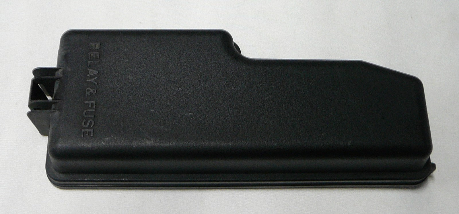 2005 - 2007 Toyota Sequoia Relay Cover 82661-0C053 R3