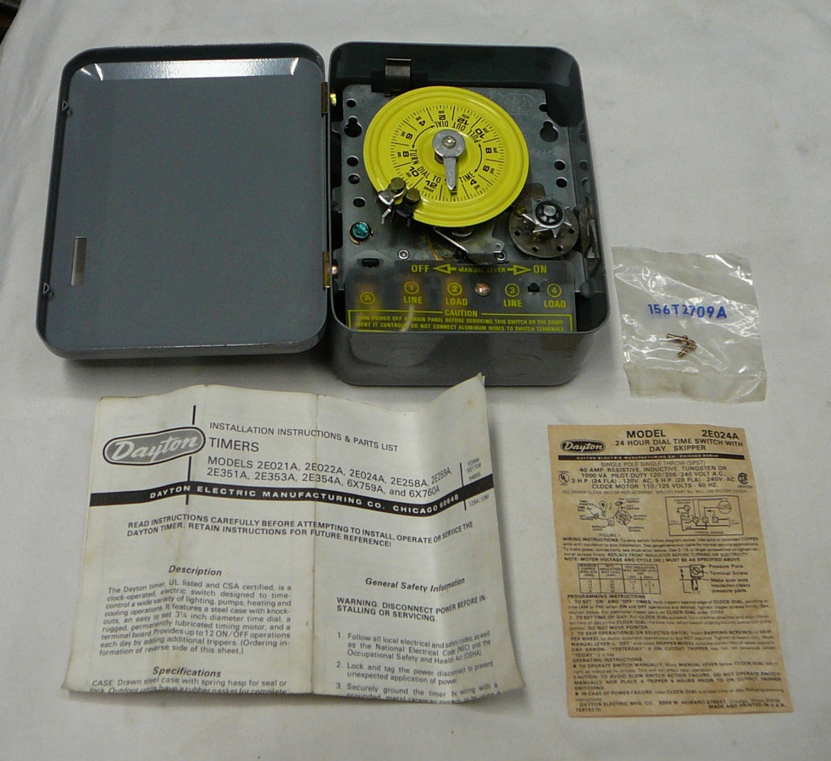 New Old Stock Dayton 2E024A 24 Hour Dial Time Switch w/Day Skipper MCH1