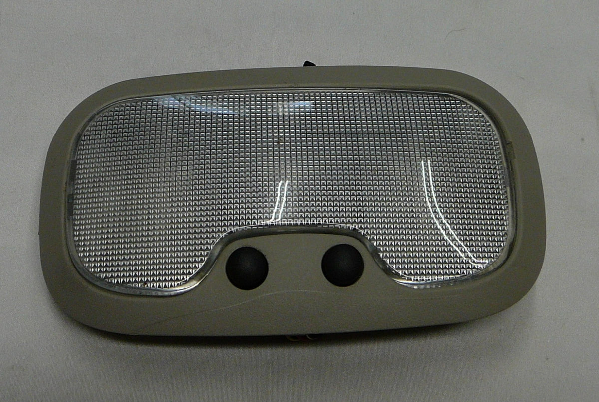 2005 - 2007 Jeep Liberty Overhead Center Map Dome Light OEM WT06BD1AA  AD1
