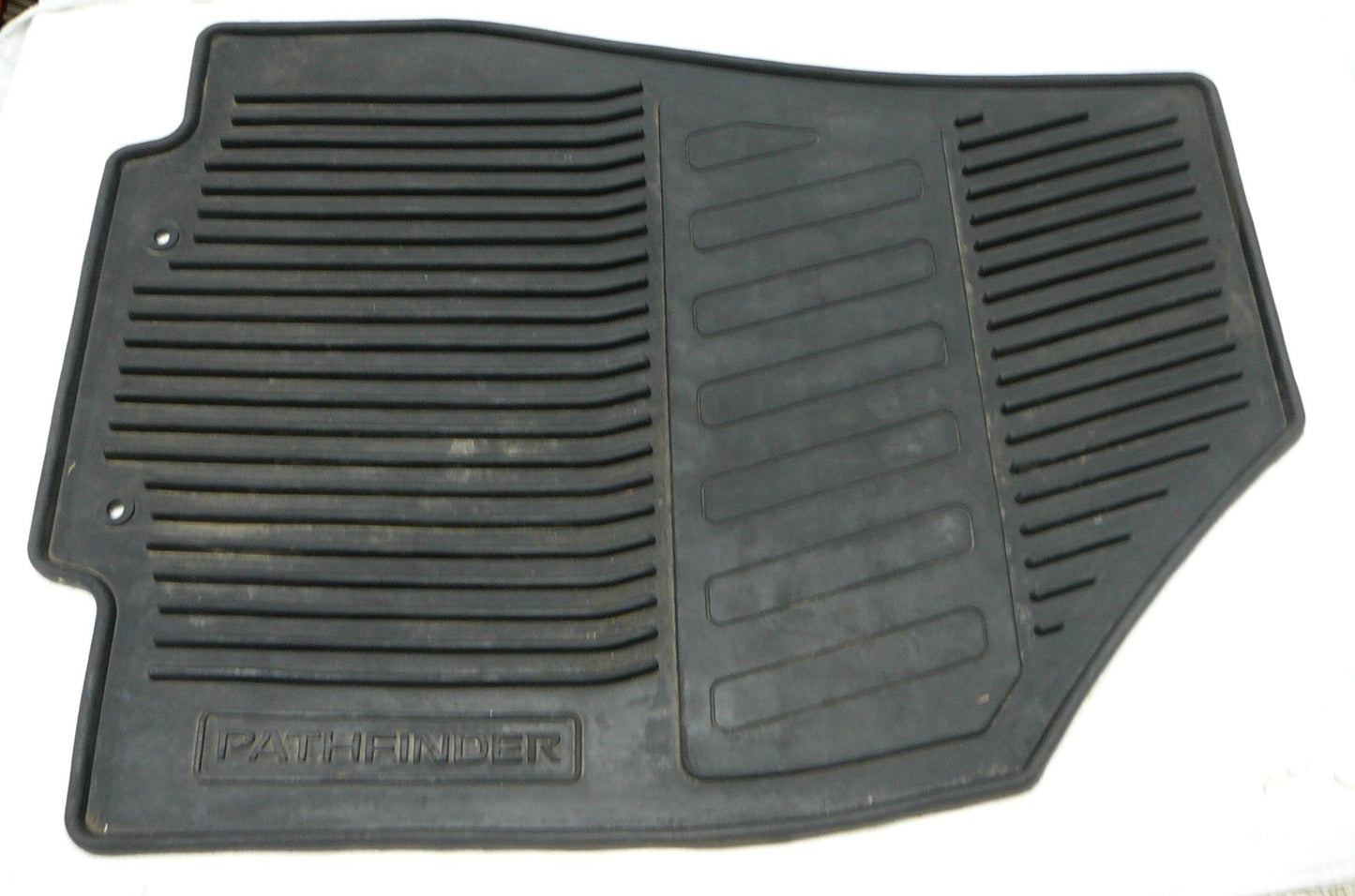 2013 - 2018 Nissan Pathfinder All Weather Rubber OEM Floormat 999E1-XZ000 FM1