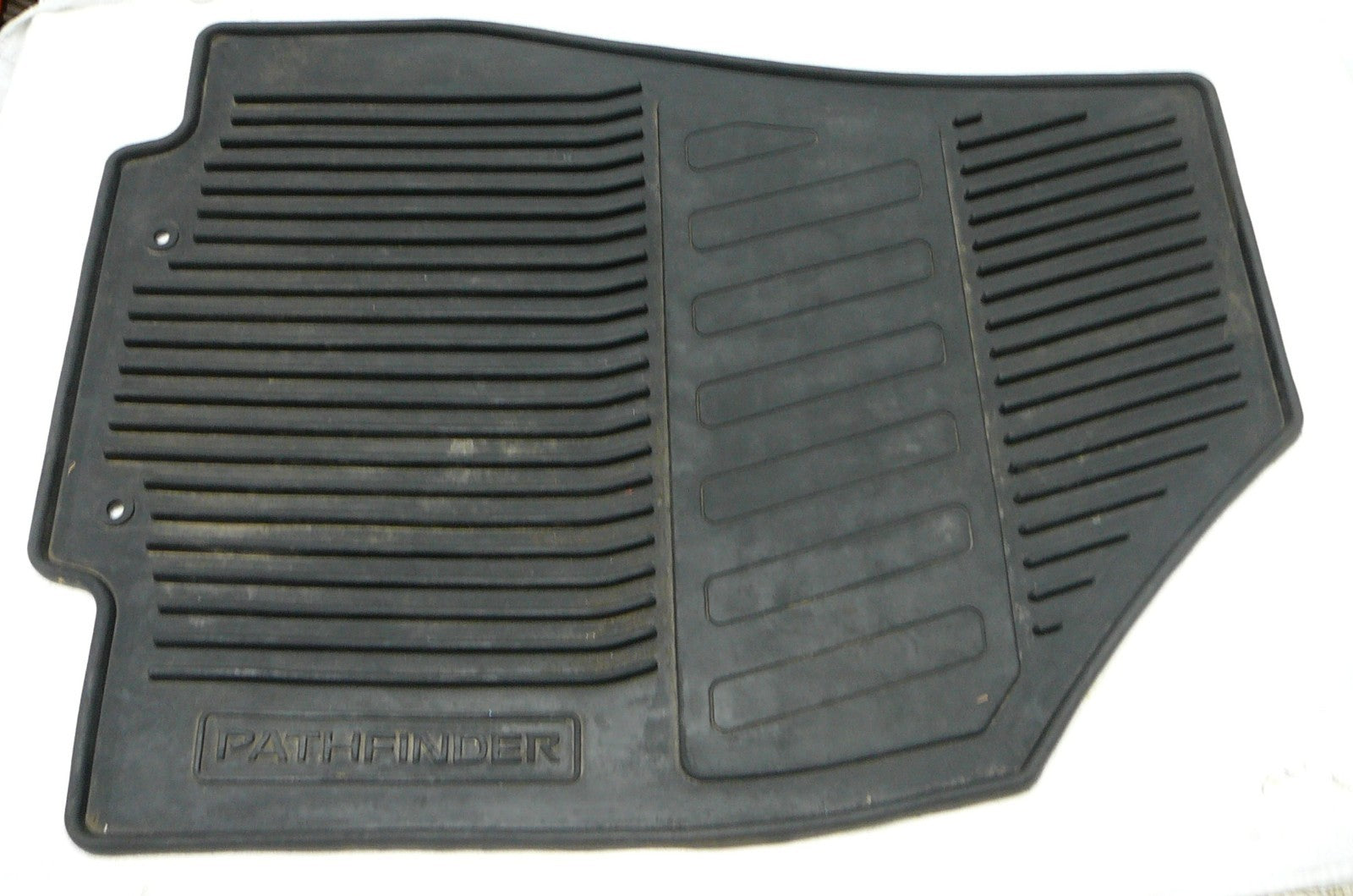 2013 - 2018 Nissan Pathfinder All Weather Rubber OEM Floormat 999E1-XZ000 FM1