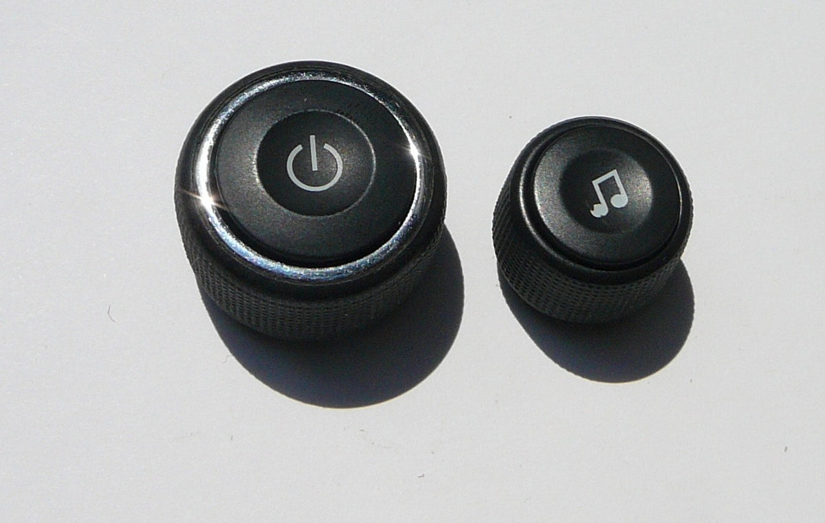 2007 - 2010 Chevy Suburban OEM Radio Stereo Tuner Selector Knob Set 25799567