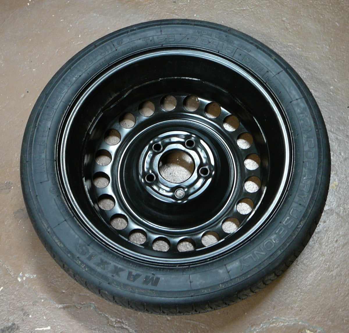 Never Used Terrain Malibu Equinox Compact Donut Spare Wheel Rim Tire 135/70R16