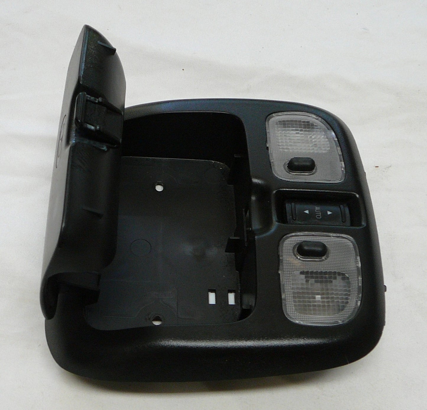 08 - 12 ESCAPE OEM BLACK OVERHEAD DOME LIGHT SUNROOF SWITCH 9L84-78519A-DAW  M6