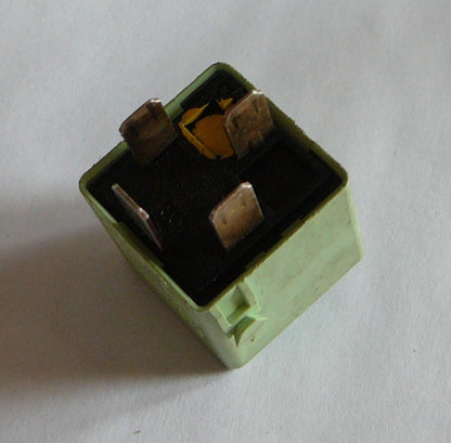 OEM BMW SIEMENS RELAY V23134-K59-X222, 61.36-8366600  1  YEAR WARRANTY TESTED B1