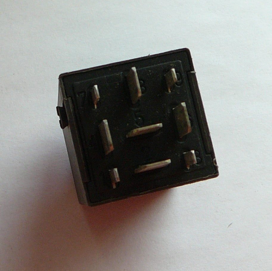 OEM BMW SIEMENS CRASH ALARM RELAY 8364691  1  YEAR WARRANTY TESTED B1