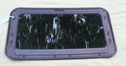 2000 - 2003 VOLKSWAGON GTI SUNROOF GLASS 8D9-877-071-C; 8D9877071C