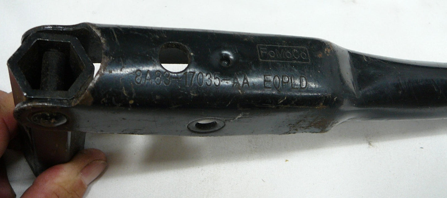 09-19 Ford Flex 10-19 Ford Taurus Wheel Lug Nut Wrench 8A83-17035-AA B5