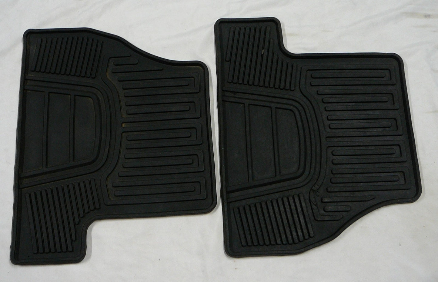 2012 - 2018 Ford Focus OEM Rubber Rear Floor Mat Set CM5J-5413106-AAW