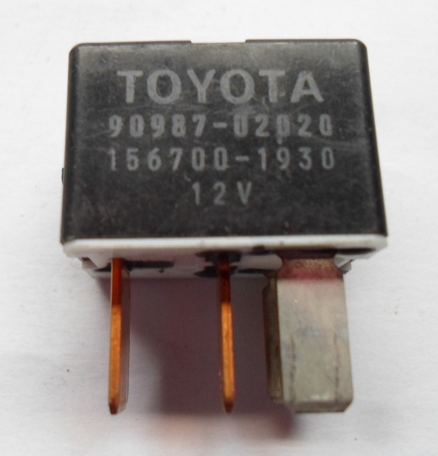 TOYOTA  RELAY 90987-02020 DENSO  TESTED 6 MONTH WARRANTY  FREE SHIPPING! T4