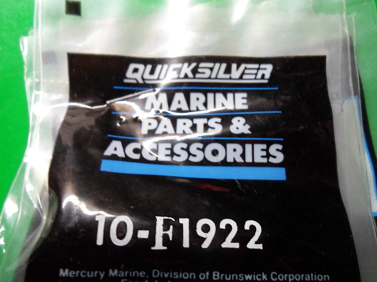 Quicksilver 10-F1922 Screw